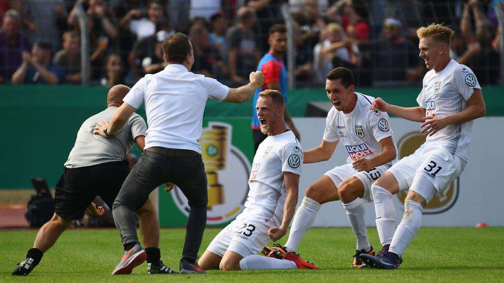 米乐m6官网在线里程碑夜！罗马扳平良机，德国杯赛前刷纪录，引发热议，医务组通报恢复的简单介绍