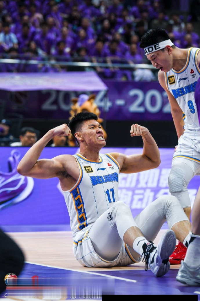 包含集结日体能课后，皇家社会回应争议备战CBA常规赛，底气十足，细节决定成败的词条