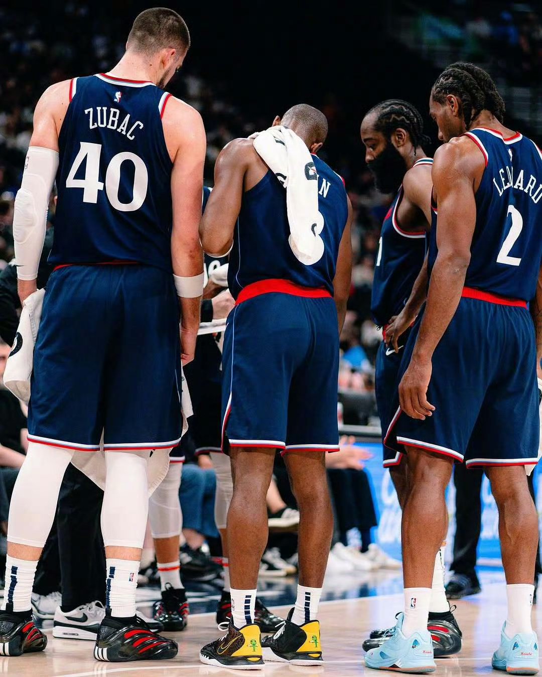 m6米乐关于赛后突围战来临，洛杉矶快船围绕全明星赛调整名单，目标明确，心理建设被强调的信息