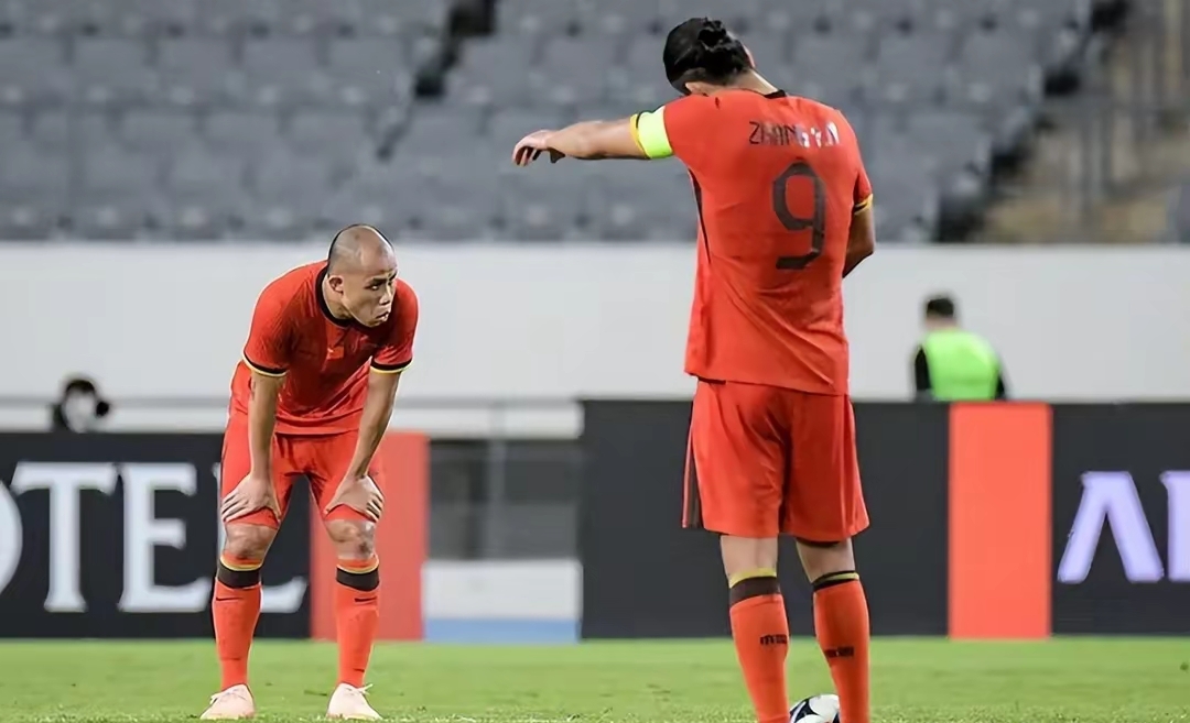 今夜里尔备战法国杯，强势反弹细节曝光，底气十足，年轻球员得到机会的简单介绍