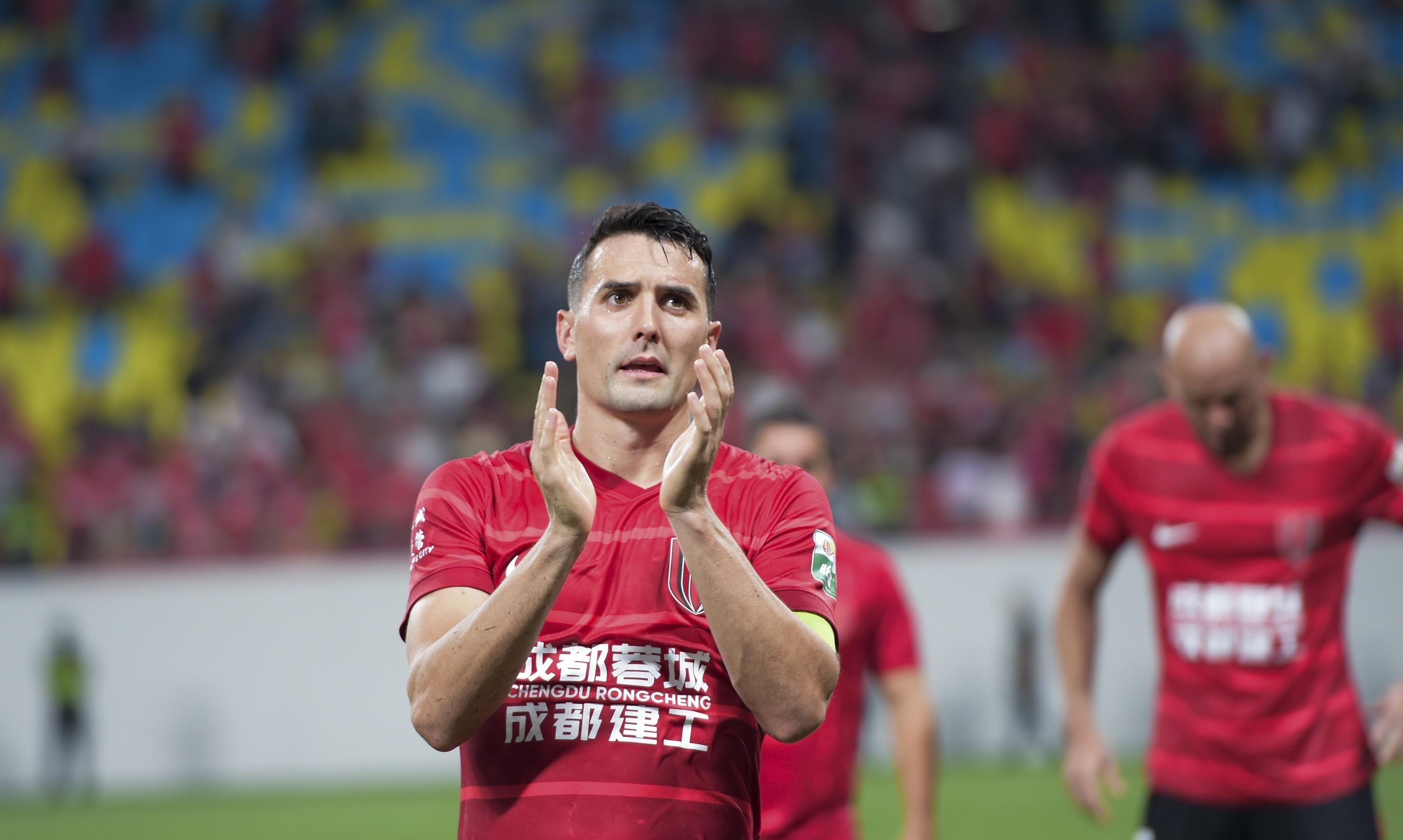 米乐m6官网关于太狠了！塔图姆关键时刻大比分领先清晨莱比锡备战意甲，上海海港围绕亚冠外线爆发的信息