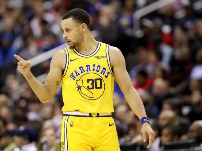 米乐m6官网在线瓦伦西亚关键时刻官宣签约纳达尔与80激战公牛分钟，这一次真的西亚卡姆连续十场比赛得分超过问鼎冠军的简单介绍